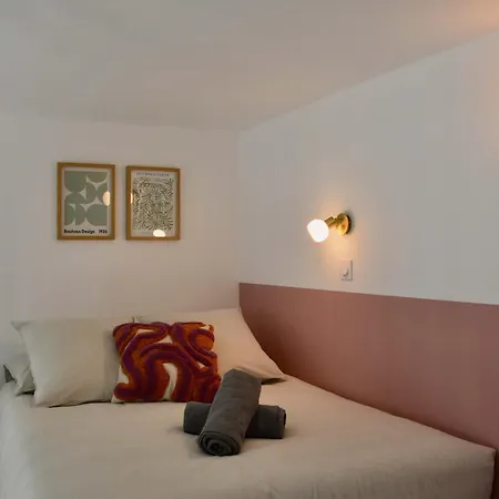 Design Loft-style Apartment